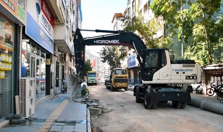 Bigada İstiklal Caddesi trafiğe açıldı