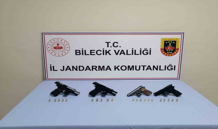 Bilecikte kaçak silah ticaretine suçüstü