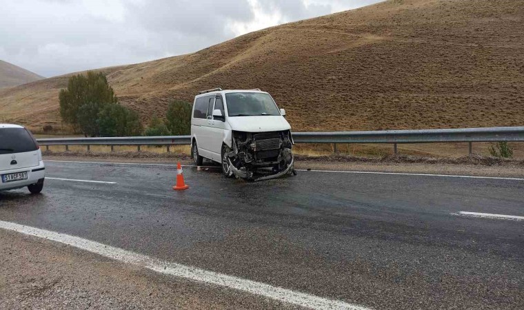 Bir gün önce 7 kişinin öldüğü yerde kaza: 7 yaralı