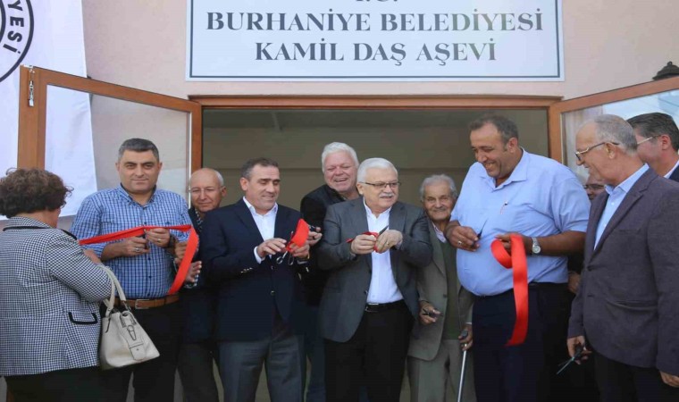 Burhaniyede Kamil Daş Aşevi açıldı