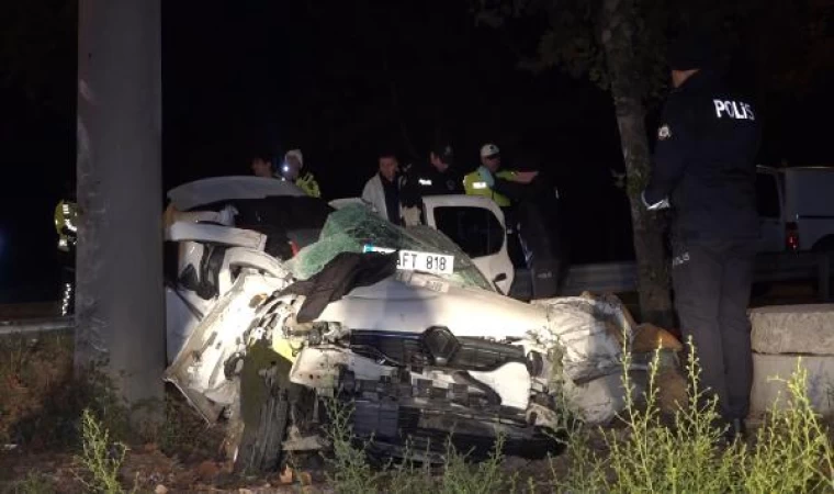 Bursa’daki trafik kazasında, yeni yaşını kutlayan Eda Nur ile 2 arkadaşı öldü, 1 yaralı