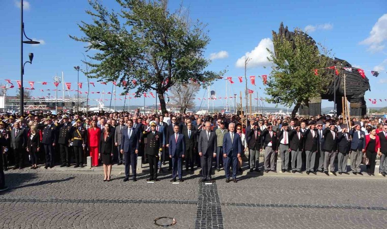 Çanakkalede Cumhuriyetin 100üncü yılı kutlanmaya başladı