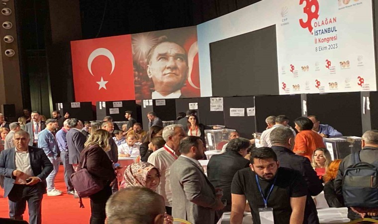 CHP 38. Olağan İstanbul İl Kongresinde oylama başladı