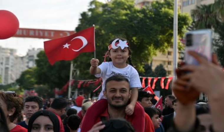 Çukurova’da Cumhuriyet Bayramı coşkusu