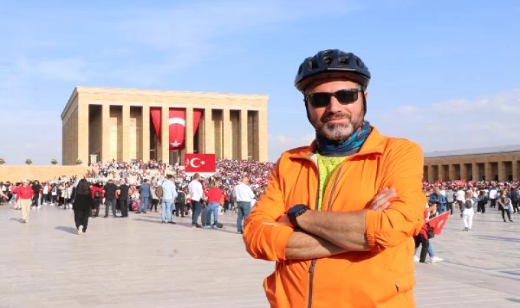 Cumhuriyet’in 100’üncü yılında İstanbul’dan Ankara’ya pedal çevirdi