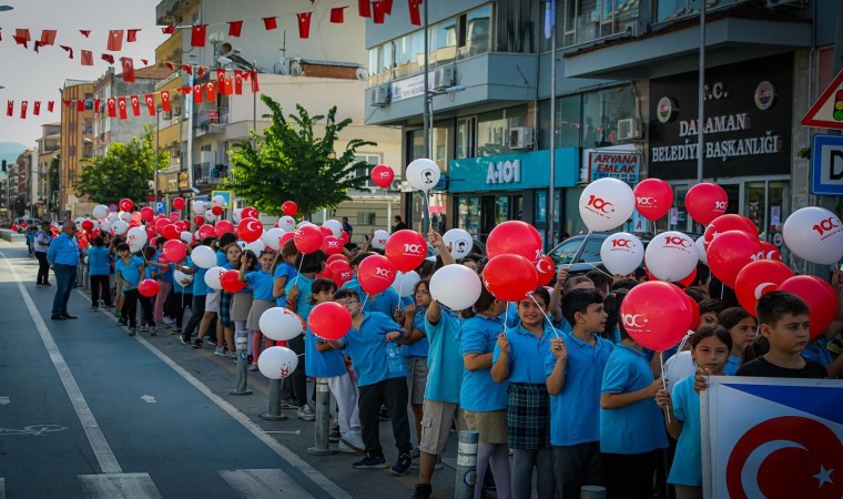 Dalamanda Cumhuriyet yürüyüşü