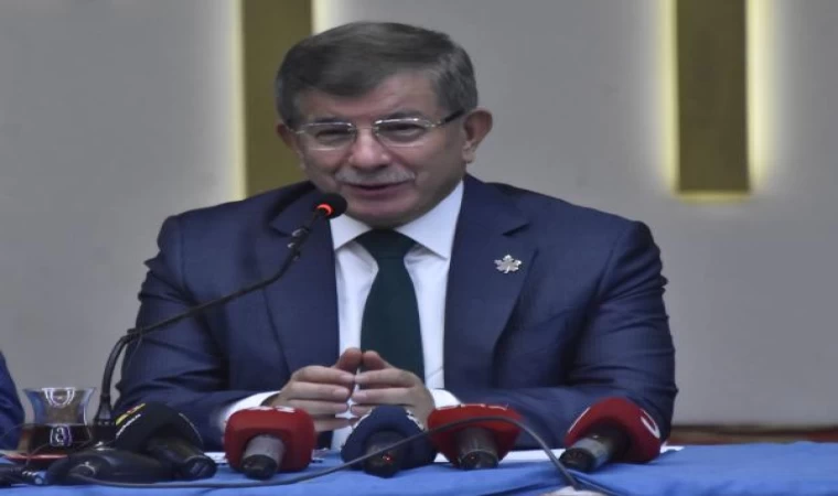 Davutoğlu: Mescid-i Aksa’nın İslami karakterini yok etmeye çalışıyorlar