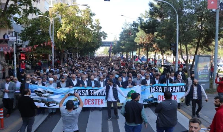 Diyarbakır’da İsrail’in Filistin saldırıları protesto edildi