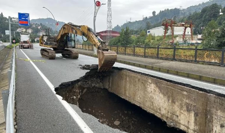 Doğu Karadeniz’de sağanak; dereler taştı, heyelanlar oluştu, yollar kapandı