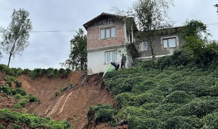 Doğu Karadeniz’de sağanak; dereler taştı, heyelanlar oluştu, yollar kapandı (2)