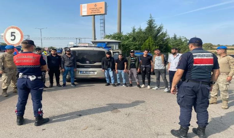 Edirne’de 776 kaçak göçmen yakalandı, 30 organizatör gözaltına alındı