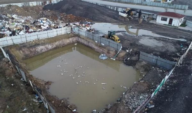 (Ek fotoğraf)Sancaktepe’de kayıp olan 3 çocuktan acı haber; inşaatın temelinde bulundu