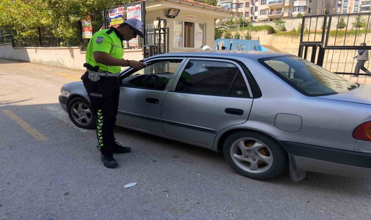 Elazığda okul önü denetimleri sürüyor