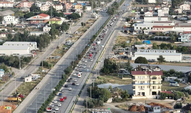 Fethiyede Cumhuriyet konvoyu renkli görüntüler oluşturdu