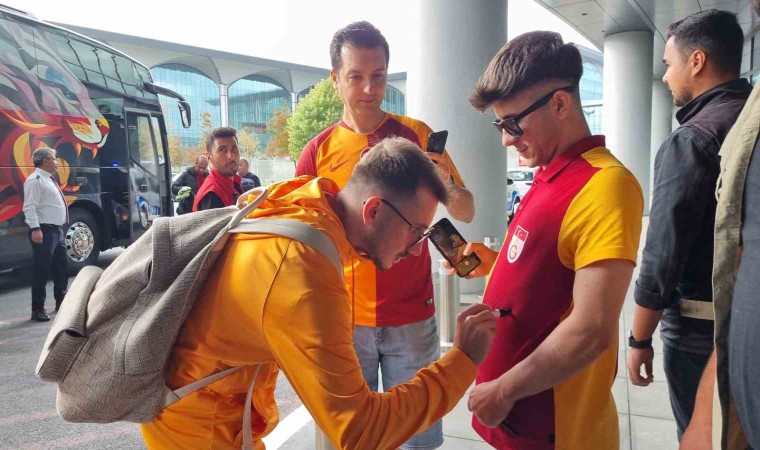 Galatasaray, İngiltereye gitti