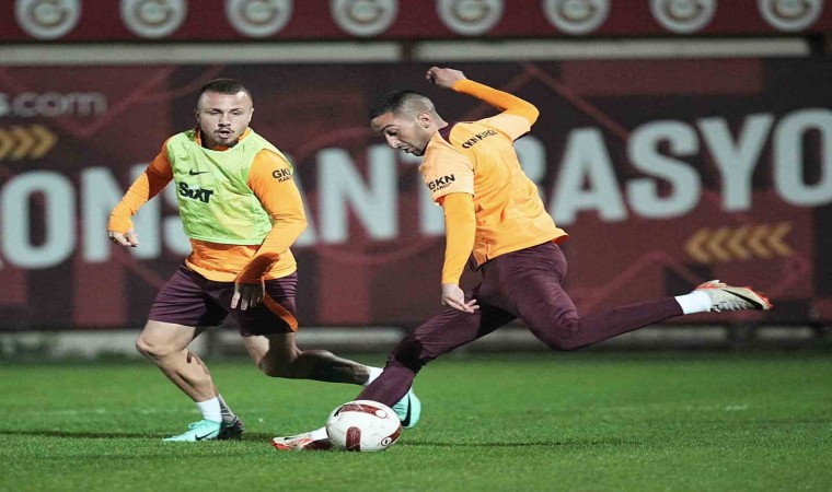 Galatasarayda Kasımpaşa maçı hazırlıkları başladı