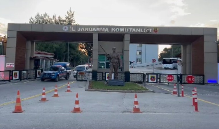 Gaziantepte jandarmadan siber dolandırıcılık operasyonu: 17 tutuklama