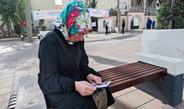 Günlerdir kızından haber alamayan gözü yaşlı anne: Ne olur kızımı bulun