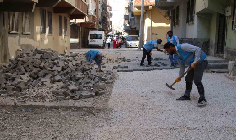 Haliliyede derforme olmuş yollar yeniden onarılıyor