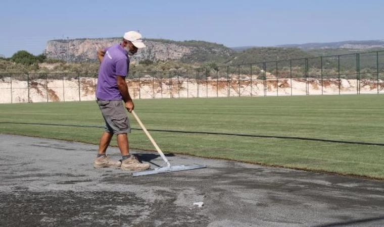 Hatayspor için hazırlanan tesise çimler serilmeye başlandı