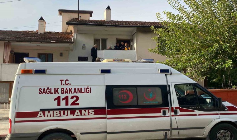 İşe gitmesi için uyandırmak istediği oğlunun cansız bedeniyle karşılaştı