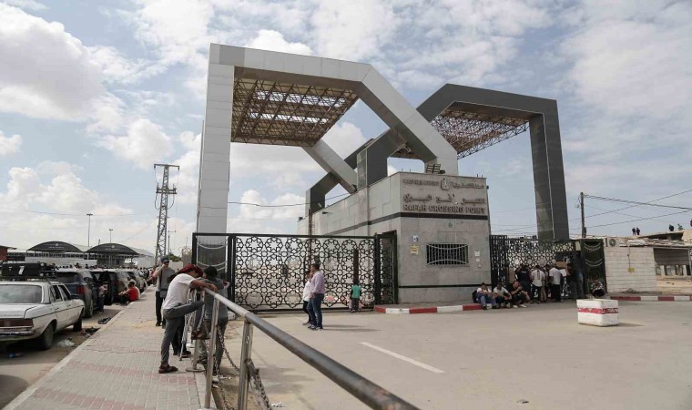 İsrail, Mısır üzerinden Gazze Şeridine insani yardımlara izin verdi