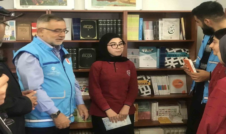 İsrailin Filistine yönelik saldırılarına “Hediyem Kitap Olsun” projesiyle tepki