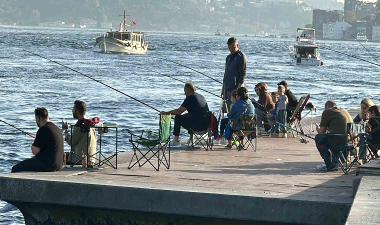 İstanbul Boğazında şüpheli cisim paniği: Mayın sanıldı şamandıra çıktı