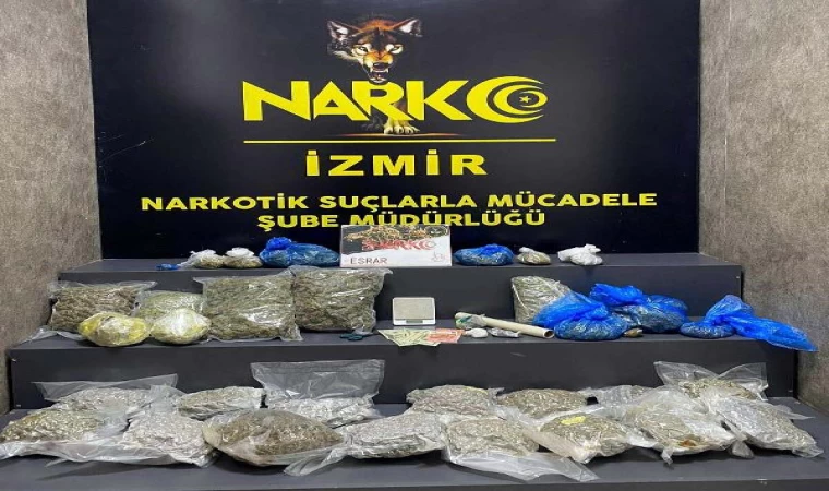 İzmir’de 12 kilo esrar ele geçirildi