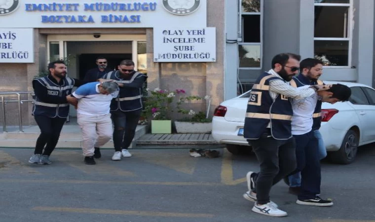 İzmir’de avcı bıçağıyla işlenen cinayette Suriyeli baba- oğul adliyede