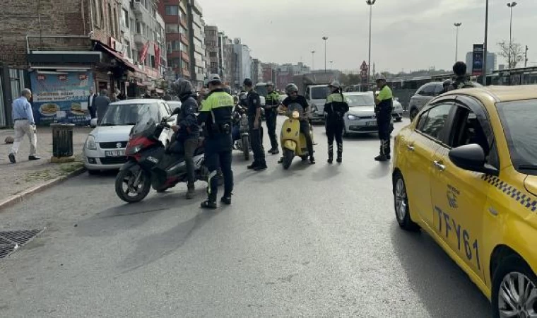 Kadıköy’de ceza yazılan taksici: Emniyet kemeri takmadım polis arkadaşlar da gerekeni yaptı