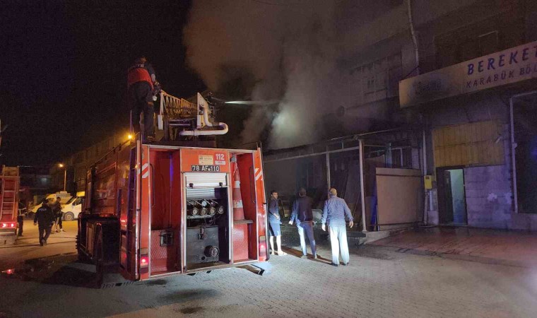 Karabükte mobilya atölyesinde çıkan yangın söndürüldü