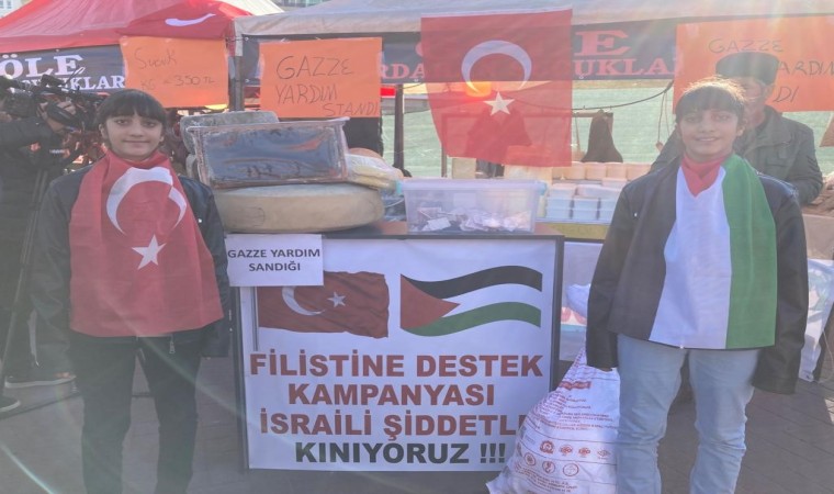 Karslı ikizler kumbaralarındaki parayı Gazzeye bağışladı