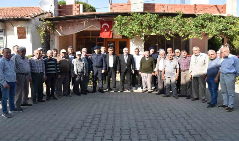 Kaymakam Sağlam mahalle sakinlerinin sorunlarını dinledi