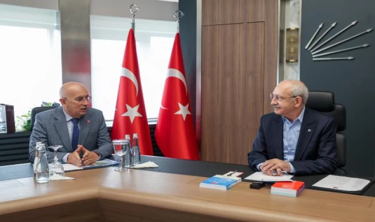 Kılıçdaroğlu, partisinin Ankara teşkilatı ile görüştü