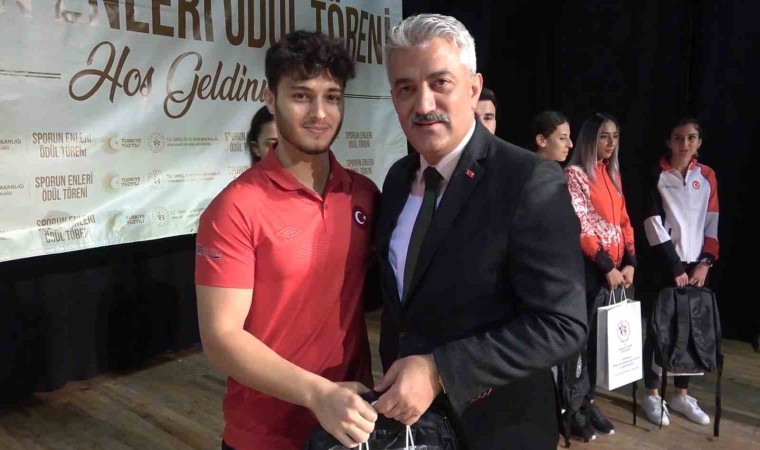 Kırıkkalede Sporun Enleri Ödül Töreni düzenlendi