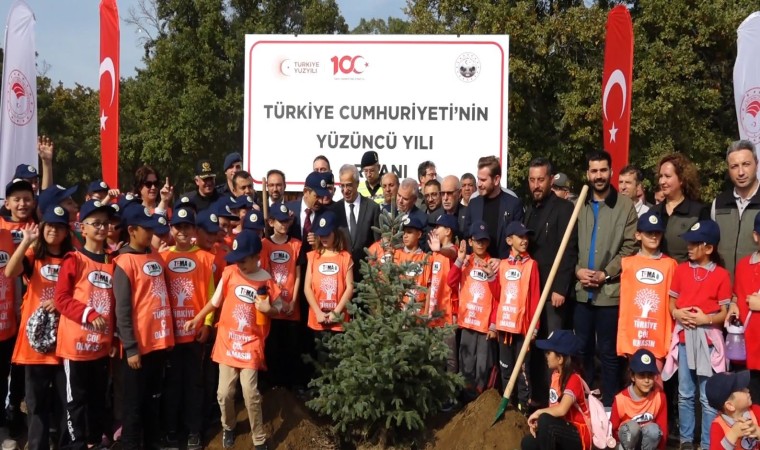 Kırklarelide Cumhuriyetin 100. yılında 2023 fidan dikildi