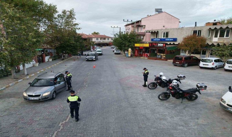 Kırklarelinde dron destekli trafik denetimi