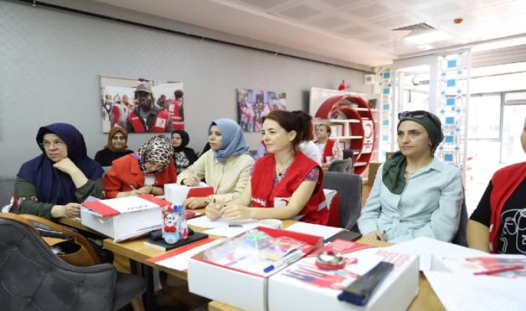 Kızılay’dan kadınlara yönelik ‘Sağlık Elçileri’ programı