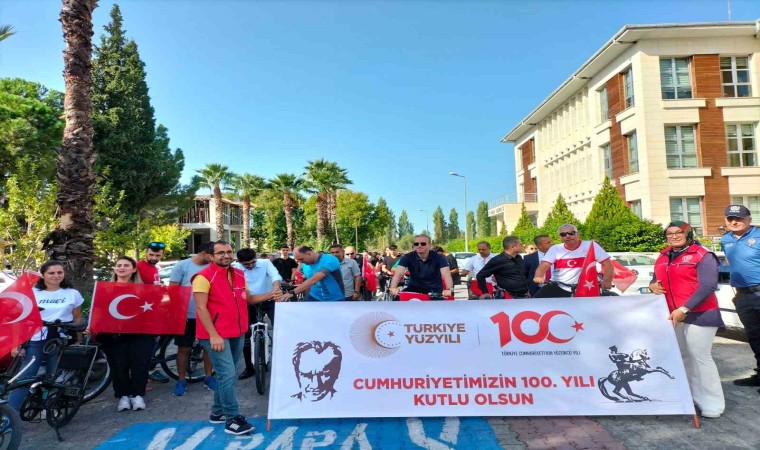 Köyceğizli bisikletçiler Cumhuriyetin 100. Yılı için pedalladı