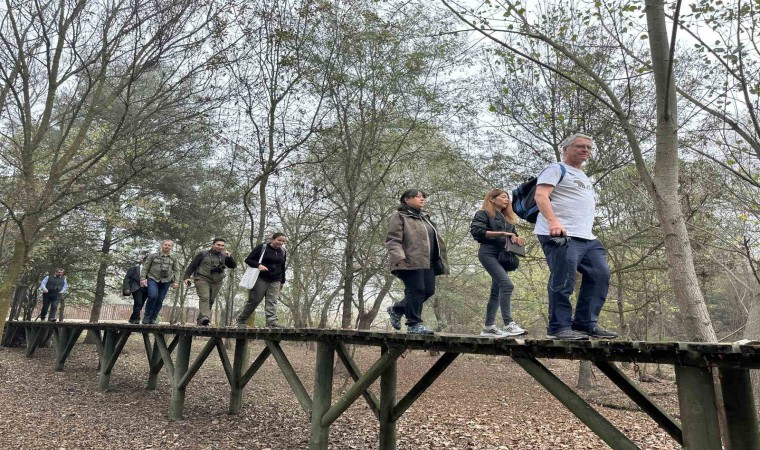 Kuş Cenneti Milli Parkında A Sınıfı Diploma incelemesi