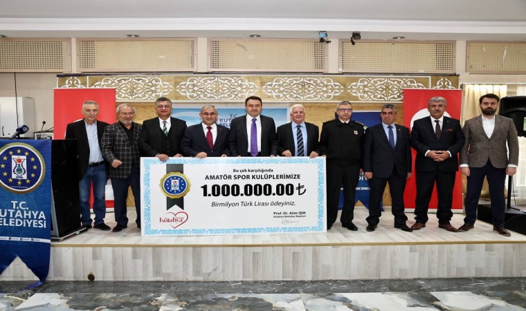 Kütahya Belediyesinden amatör spor kulüplerine 1 milyon TLlik destek