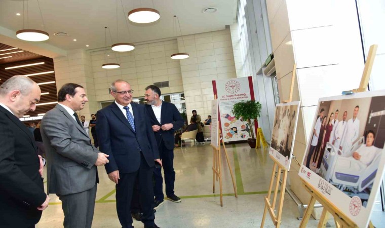 Manisada ‘100 yıldır aynı aşk ve heyecanla fotoğraf sergisi açıldı