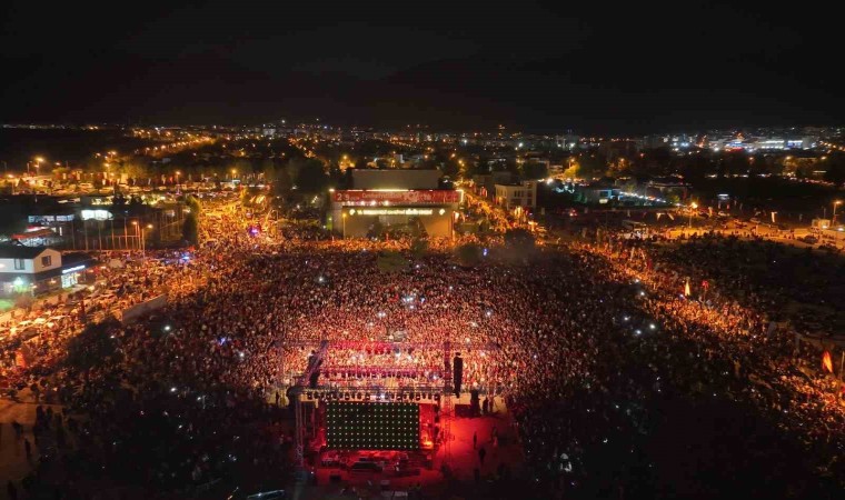 Merkezefendide tarihi 29 Ekim kutlaması yaşandı