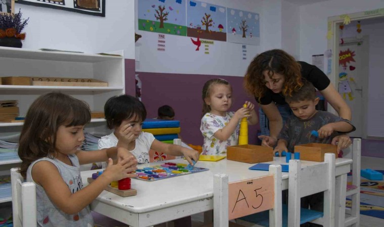 Mersinde Çocuk Gelişim Merkezleri çocuklara rehber oluyor