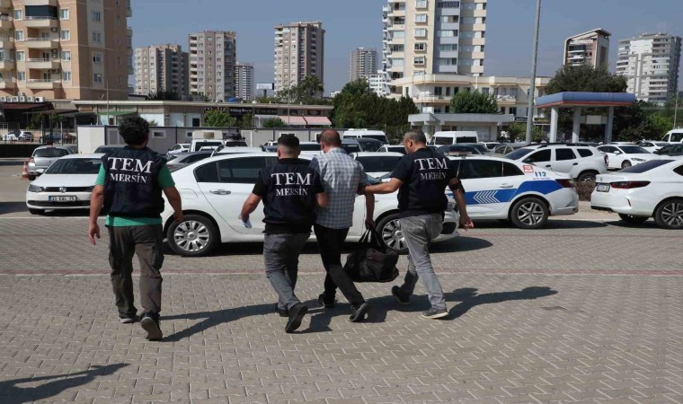 Mersinde FETÖden hapis cezası bulunan eski emniyet amiri yakalanıp, tutuklandı