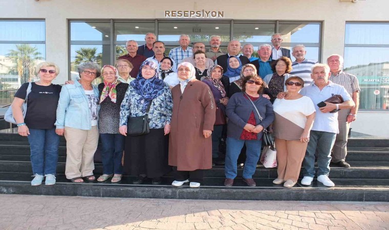 Mezunlar, 50 yıl sonra Ayvalıkta buluştular