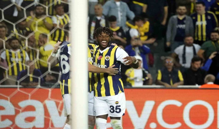 Michy Batshuayi, Konferans Liginde 4. golünü attı