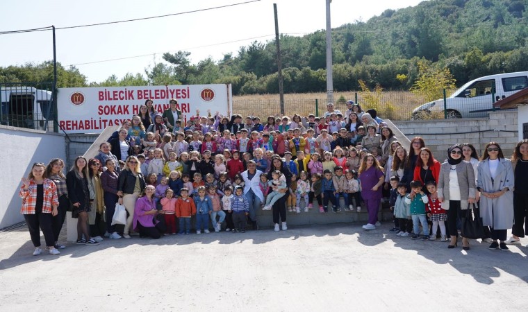 Miniklerden can dostlara ziyaret ve sevgi dolu yaklaşımlar