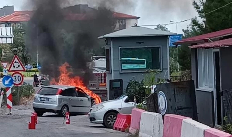 Muğla’da seyir halindeki araçta yangın